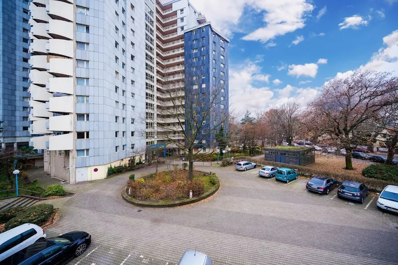 Singlewohnung! Ein WBS-fähiges Einkommen erforderlich oder WBS! — photo 1